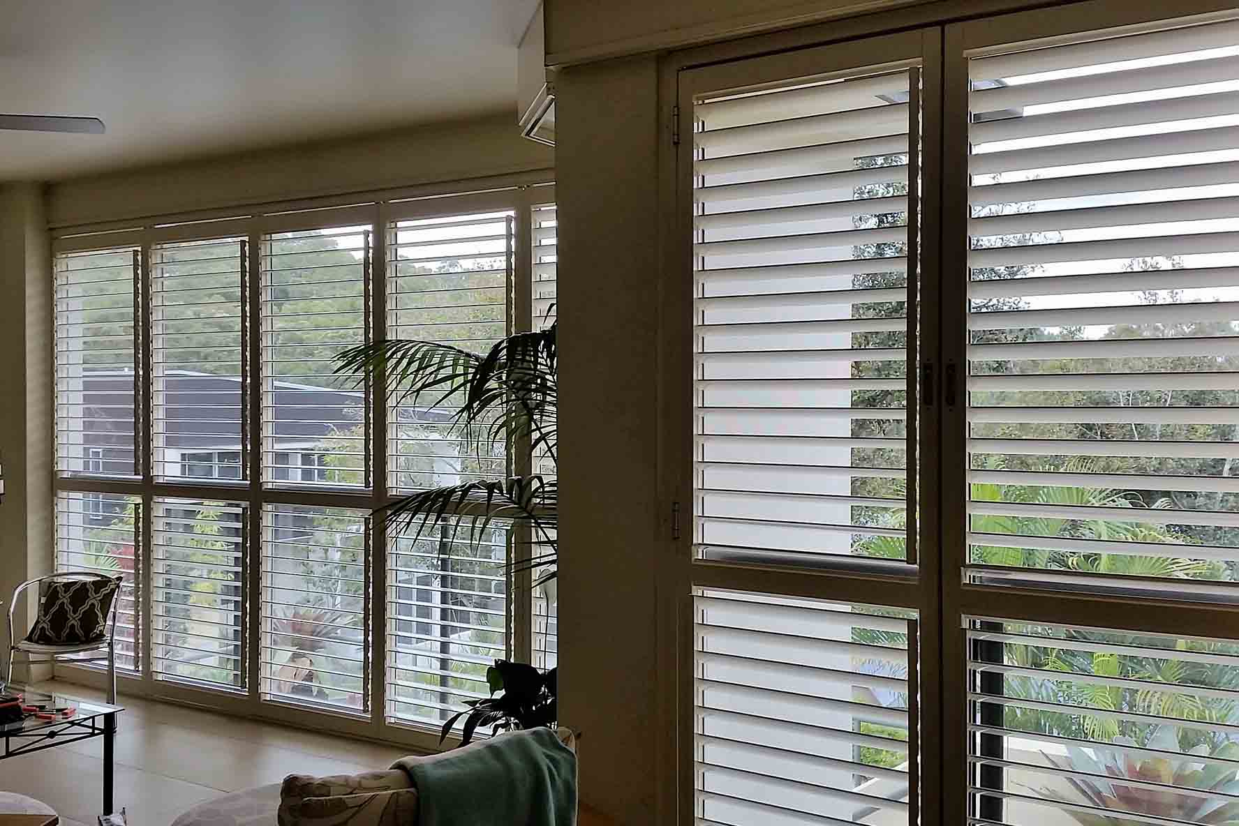 You are currently viewing Cheap Vs Quality Plantation Shutters