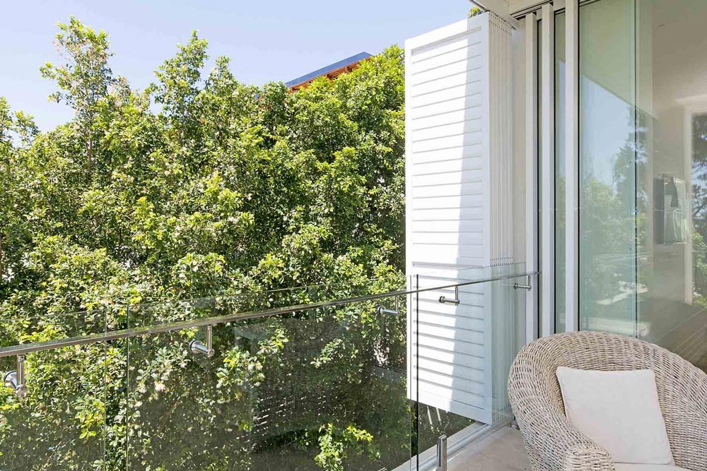 Read more about the article Best Aluminium Shutters For Your Apartment Balcony