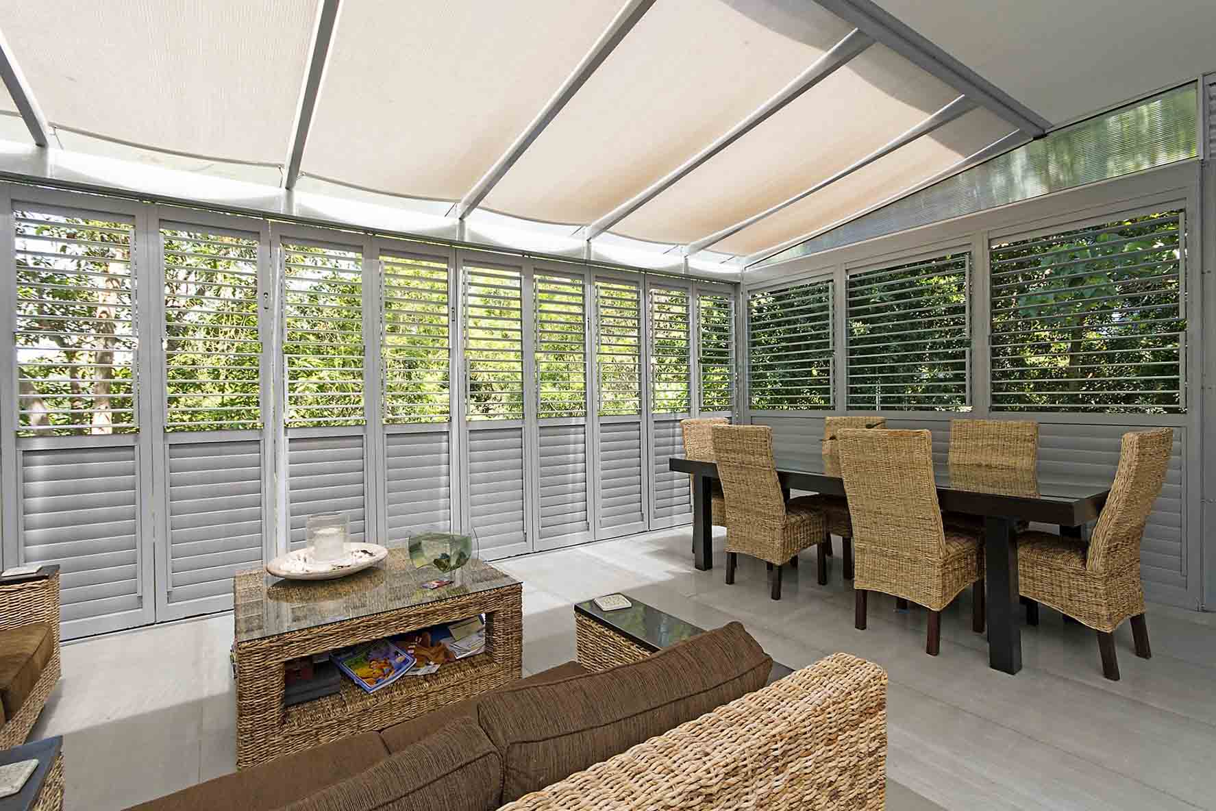 You are currently viewing How Aluminium Louvres Can Protect Your Home from Harsh Coastal Weather